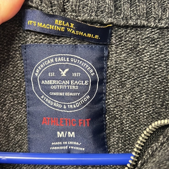 AMERICAN EAGLE Quarter-Zip Pullover Sweater - Picture 3 of 5